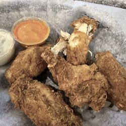 Nite Owls Saloon & Grill - Double hand, breaded Wings Bone-In 6