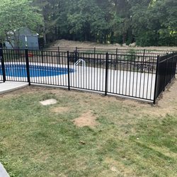 Morales Masonry & Landscaping - Patio and fence