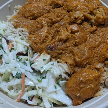 Plates & Bowls - Butter chicken on rice, with apple coleslaw - Indian Near Me - Stouffville, Ontario