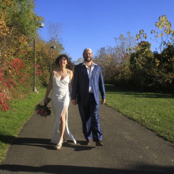 Niagara Falls Chapel - Great place for your wedding. Walking and starting a new life together. - Wedding Chapels Near Me - Niagara Falls, New York Niagara Falls Chapel - Great place for your wedding. Walking and starting a new life together. - Wedding Chapels Near Me - Niagara Falls, New York