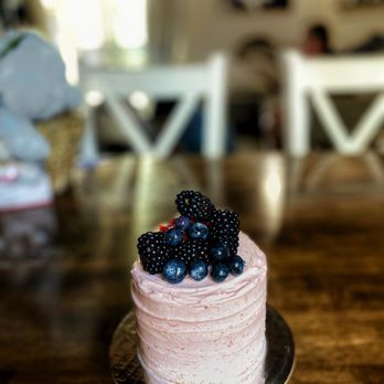 Petite Paleo Bakery - Cake - Custom Cakes Near Me Petite Paleo Bakery - Cake - Custom Cakes Near Me