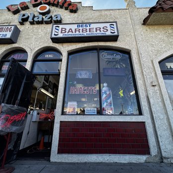Best Barbers - Front of the Best Barbers shop - Barbers Near Me - Montebello, California Best Barbers - Front of the Best Barbers shop - Barbers Near Me - Montebello, California