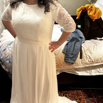 Saja Tailor - How the dress start, with clearly almost an extra foot of fabric that needed to be taken off - Sewing & Alterations Near Me - Manchester, Missouri Saja Tailor - How the dress start, with clearly almost an extra foot of fabric that needed to be taken off - Sewing & Alterations Near Me - Manchester, Missouri