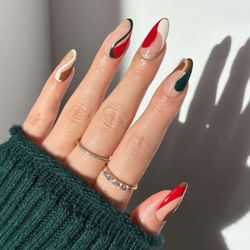 Luxury Nails Spa - Christmas countdown is on! Don't forget to add "get nails done" to your list.  Call us today!