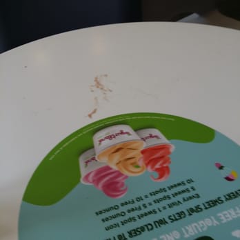 Yogurtland - Dirty tables - Ice Cream & Frozen Yogurt Near Me - Fort Worth, Texas Yogurtland - Dirty tables - Ice Cream & Frozen Yogurt Near Me - Fort Worth, Texas