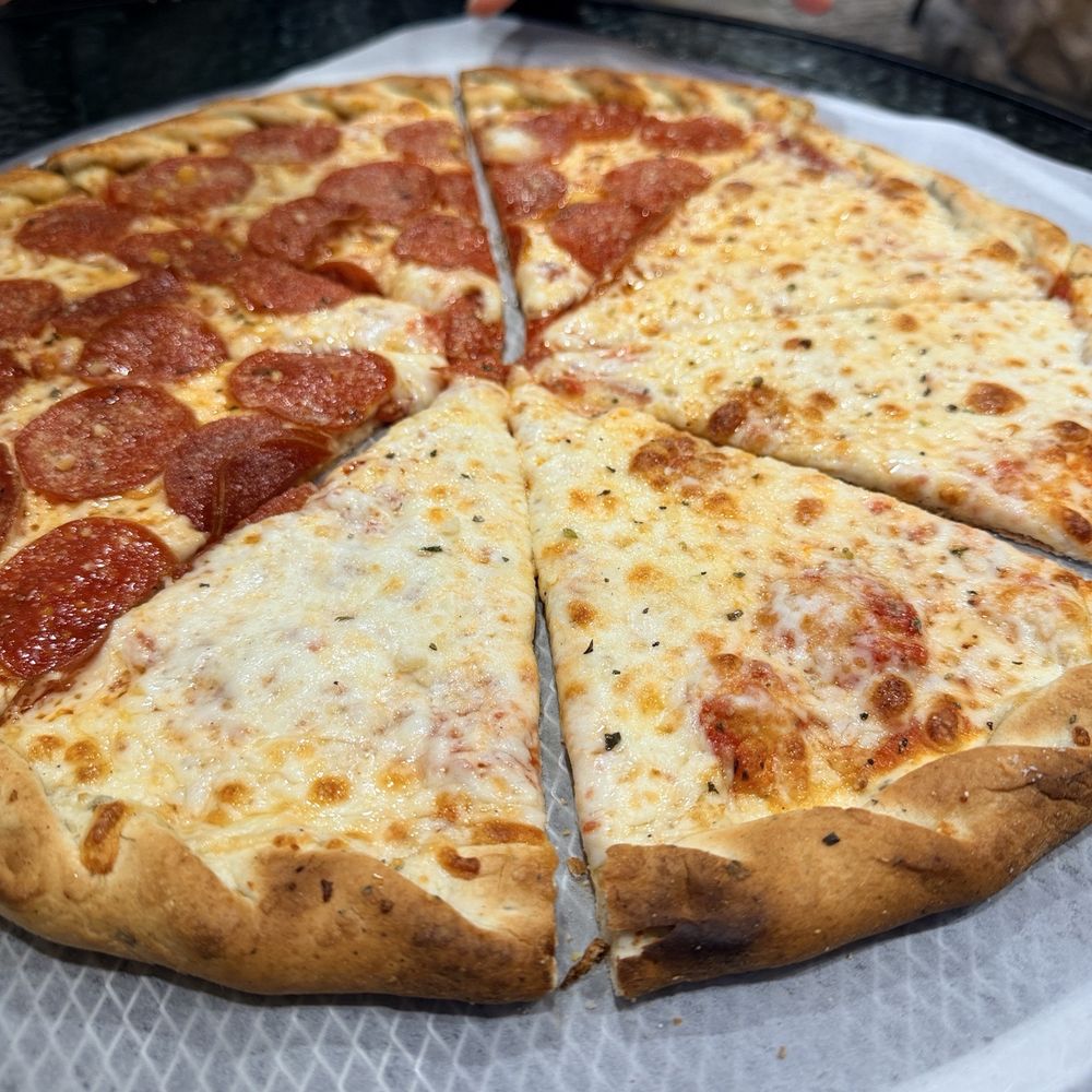 Mt Lemmon Cookie Cabin - Whole pizza half cheese half pepperoni - Pizza Near Me - Mount Lemmon, Arizona