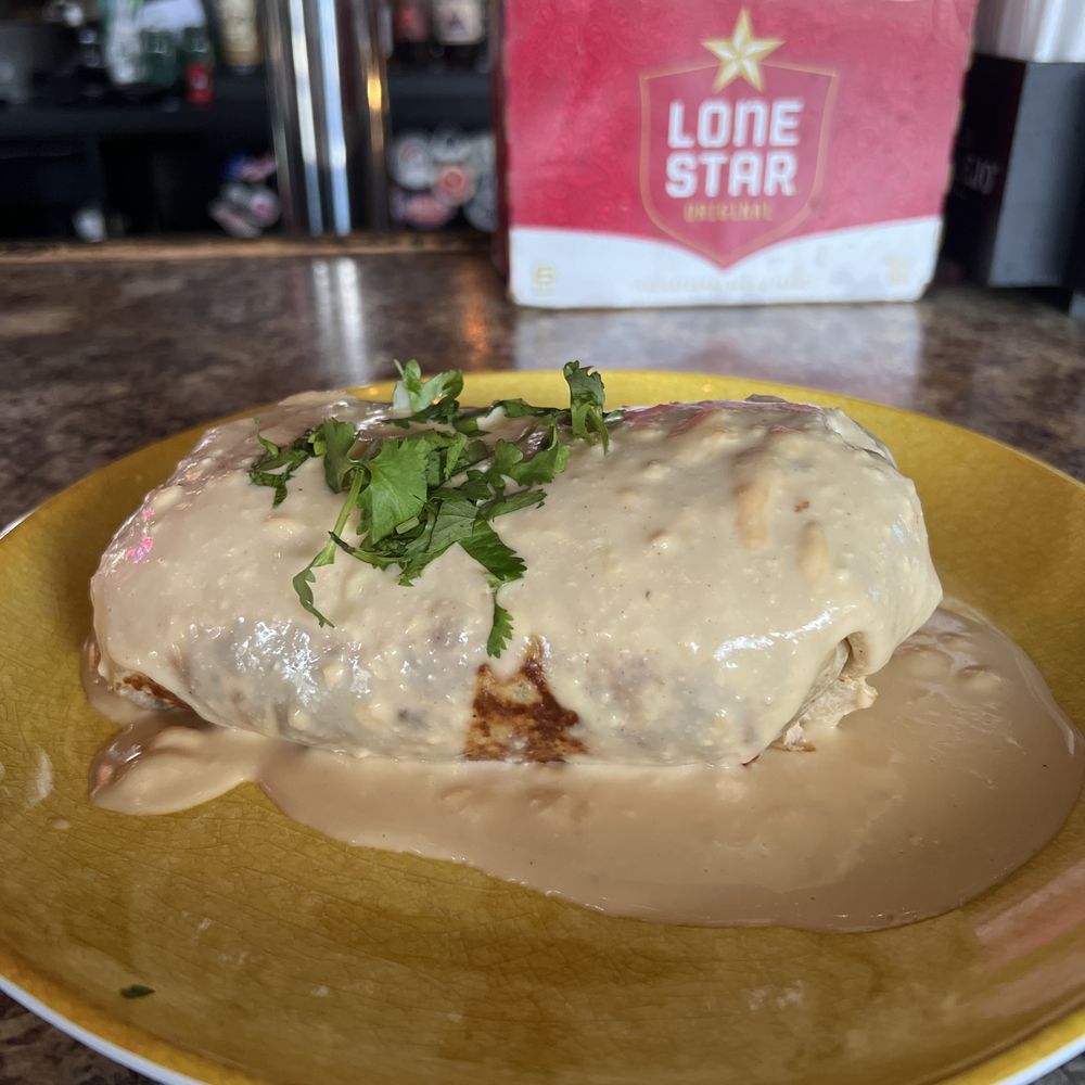 Sixth Street Dive - Y'all this burrito is not for the weak. I got the ground beef with queso on top and it was perfect and delicious. - Tex-Mex Near Me - Lafayette, Indiana Sixth Street Dive - Y'all this burrito is not for the weak. I got the ground beef with queso on top and it was perfect and delicious. - Tex-Mex Near Me - Lafayette, Indiana