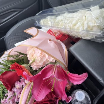 La Belle Orange Blossom Florist - Double white orchid lei, custom bouquet - Florists Near Me - Orange, California