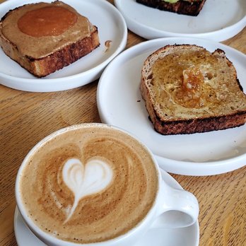 Blue Bottle Coffee - Georgetown - Coffee & Tea Near Me - Washington, DC, District of Columbia