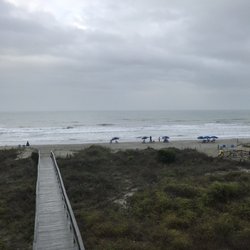 Isle of Palms Resort & Beach Club - What a great place, vary clean , and what a view