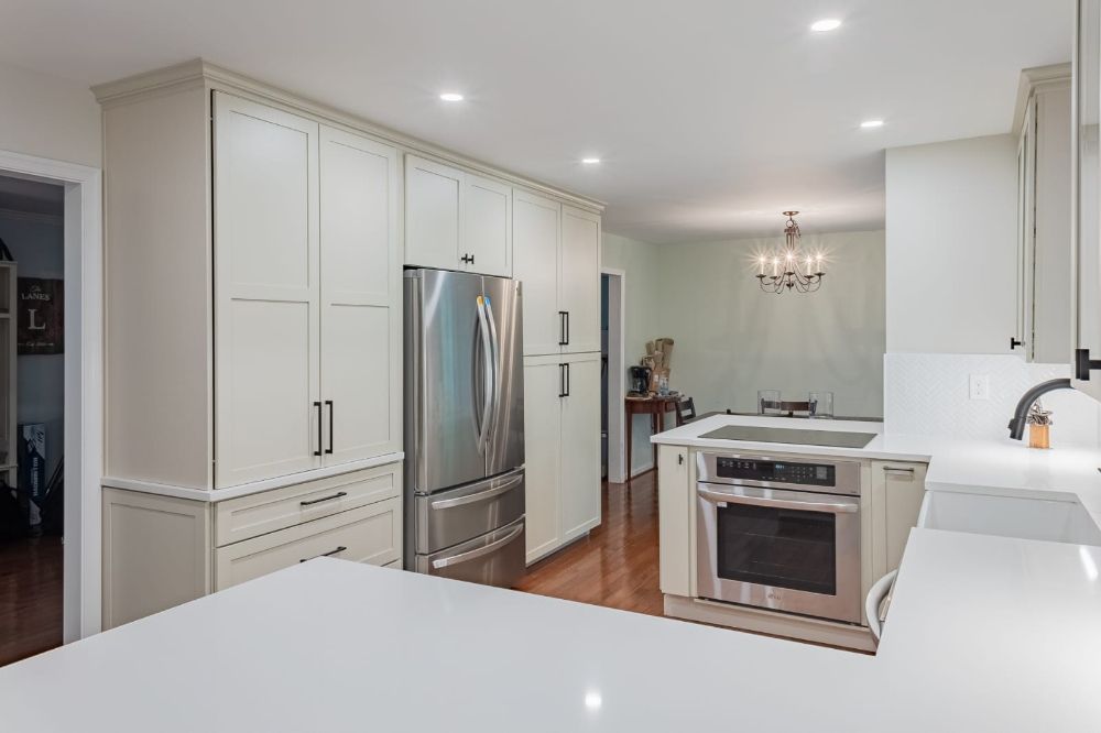 Slide of Dani Handyman Remodeling Service