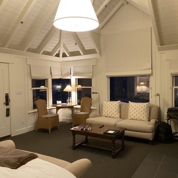 Meadowood Napa Valley - Sitting area of room. - Hotels Near Me - St. Helena, California