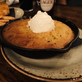 Tavern & Table - Cast iron corn bread - New American Near Me - Mt. Pleasant, South Carolina Tavern & Table - Cast iron corn bread - New American Near Me - Mt. Pleasant, South Carolina