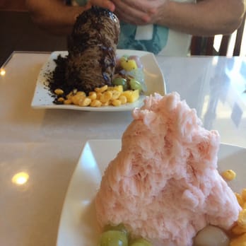 Frostcity - Mud pie and strawberry - Desserts Near Me - Honolulu, Hawaii Frostcity - Mud pie and strawberry - Desserts Near Me - Honolulu, Hawaii