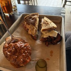 Porter Brew & Que Brewery - Corn Corned Beef Sandwich