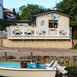 Trosa Å café
