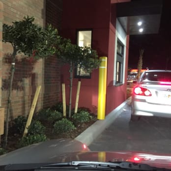 Wendy's - Drive thru is a double lane - Burgers Near Me - Haines City, Florida