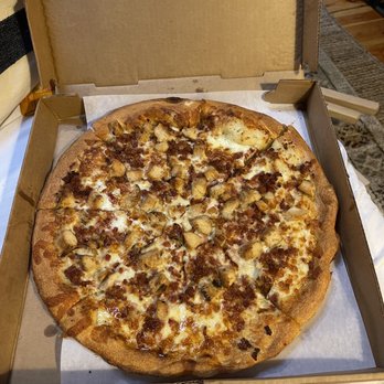 De Cesare's Pizzeria - a pizza in a box - Pizza Near Me - Schroon Lake, New York
