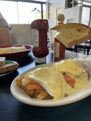 Afternoon Delight by null