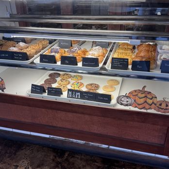 Bear Buns Bakery - Bakeries Near Me - San Diego, California Bear Buns Bakery - Bakeries Near Me - San Diego, California