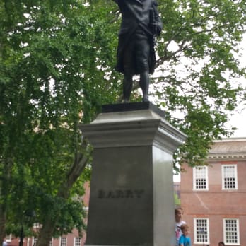Independence Hall - Landmarks & Historical Buildings Near Me - Philadelphia, Pennsylvania
