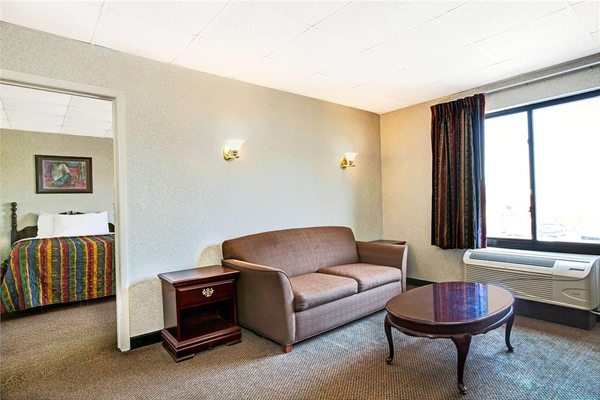 Days Inn by Wyndham Parsippany by null