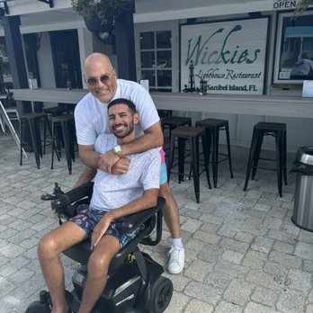 Wickies Lighthouse Restaurant - Diners Near Me - Sanibel, Florida Wickies Lighthouse Restaurant - Diners Near Me - Sanibel, Florida