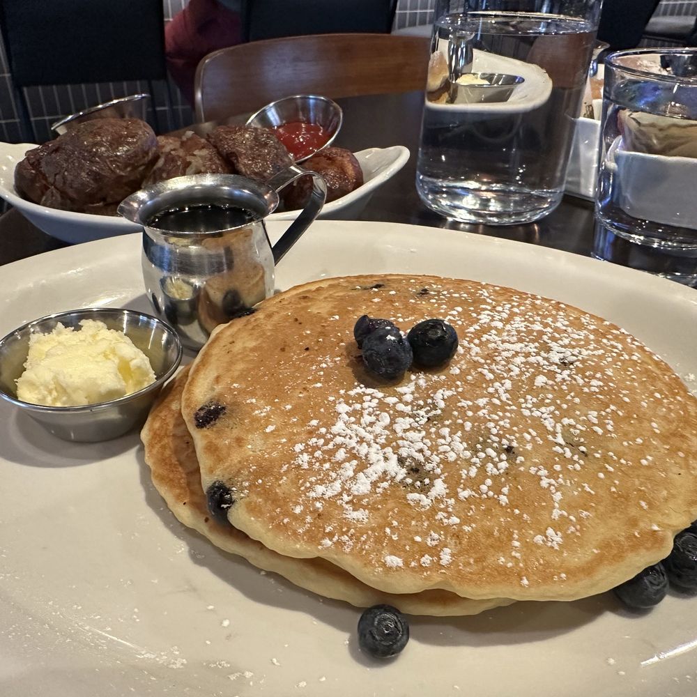 Lemon Buttermilk Pancakes Lemon Buttermilk Pancakes
