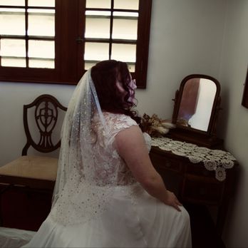 Saint Peter's Chapel Mare Island - Bridal suite/changing area - Wedding Chapels Near Me - Vallejo, California