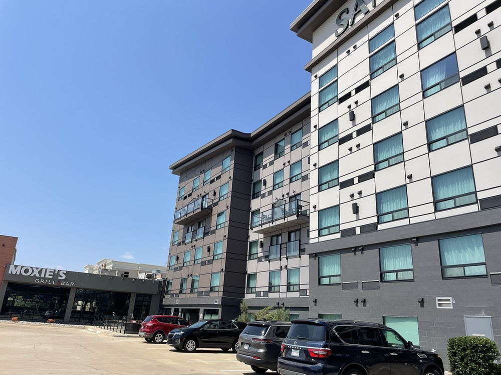 Sandman Signature Plano-Frisco Hotel