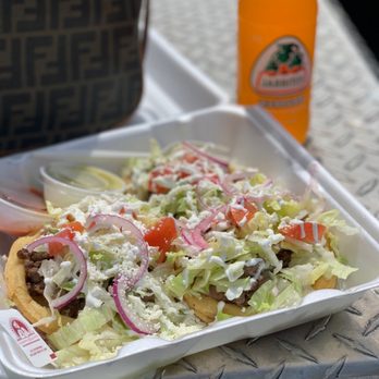 Mami Coco - Bistec Sopes- $10ish - Tacos Near Me - Dallas, Texas Mami Coco - Bistec Sopes- $10ish - Tacos Near Me - Dallas, Texas