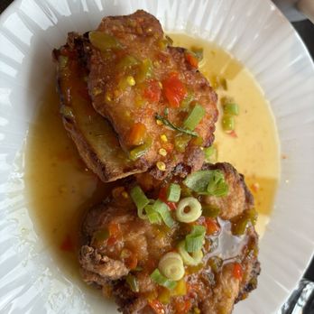 Red House Tavern - Chicken and biscuits - American Near Me - Haymarket, Virginia Red House Tavern - Chicken and biscuits - American Near Me - Haymarket, Virginia