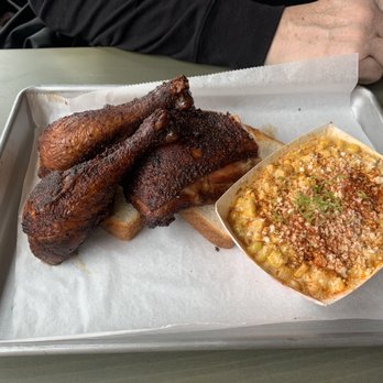 Smōk - 1lb chicken w/creamed corn - Barbeque Near Me - Fort Collins, Colorado Smōk - 1lb chicken w/creamed corn - Barbeque Near Me - Fort Collins, Colorado