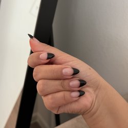 Arboretum Nails and Spa