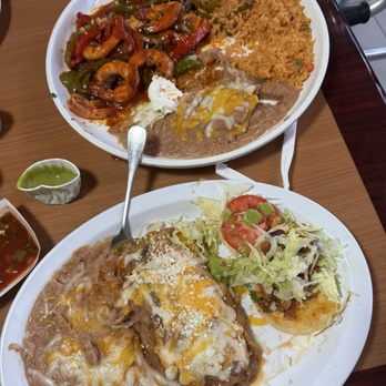 Taqueria Don Jose - #30 Shrimp Fajitas and #54 Chili relleno, pastor taco. - Mexican Near Me - Vancouver, Washington Taqueria Don Jose - #30 Shrimp Fajitas and #54 Chili relleno, pastor taco. - Mexican Near Me - Vancouver, Washington