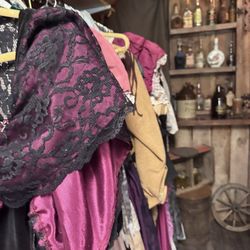 Inside/costumes