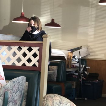Country Waffles - Bad customer service and seems she doesn't like Asian. Can't do this in California n specially in Dublin - Breakfast & Brunch Near Me - Dublin, California