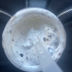 Asked for extra extra and there's barely enough of one scoop of Oreos :,( heart-breaking.