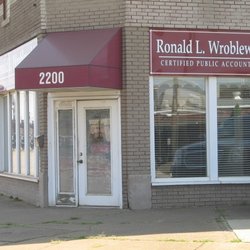 Young Signs - We provided the awning and sign work seen here, and we have to say, we're proud of the way it looks.