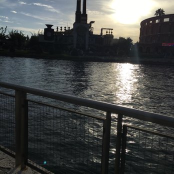 Universal CityWalk - Restaurants Near Me - Orlando, Florida Universal CityWalk - Restaurants Near Me - Orlando, Florida