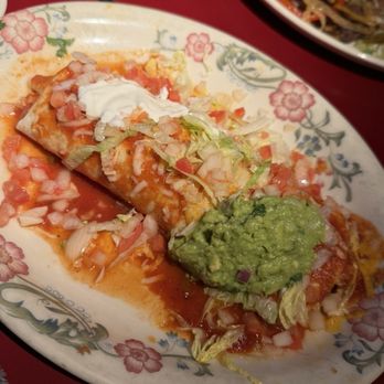 Fiesta Jalisco - Fiesta Jalisco burrito with chicken - Mexican Near Me - Steamboat Springs, Colorado Fiesta Jalisco - Fiesta Jalisco burrito with chicken - Mexican Near Me - Steamboat Springs, Colorado