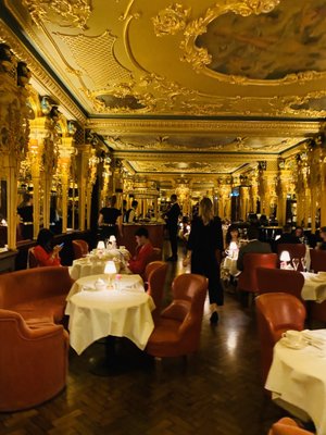 Alex Dilling at Hotel Café Royal by null