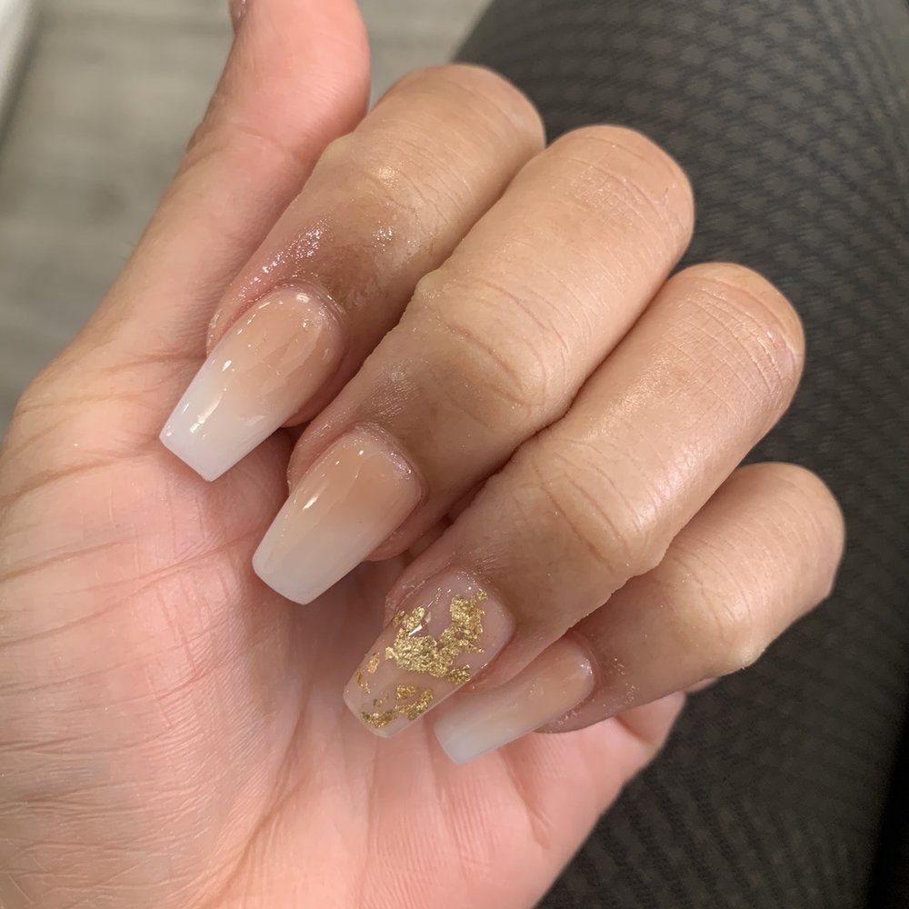 QT Nails & Spa - Acrylic ombre w a little gold - Nail Salons Near Me - San Leandro, California