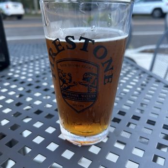 Lake Bluff Brewing Company - Oktoberfest - Breweries Near Me - Lake Bluff, Illinois Lake Bluff Brewing Company - Oktoberfest - Breweries Near Me - Lake Bluff, Illinois