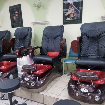 Nail Design - View of the chairs lined the wall. - Nail Salons Near Me - Baltimore, Maryland Nail Design - View of the chairs lined the wall. - Nail Salons Near Me - Baltimore, Maryland