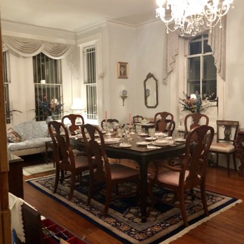 Akwaaba Philadelphia - Dining room - Bed & Breakfast Near Me - Philadelphia, Pennsylvania Akwaaba Philadelphia - Dining room - Bed & Breakfast Near Me - Philadelphia, Pennsylvania