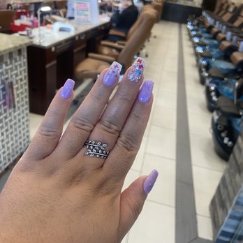 The Z Nails And Spa - Left hand, lilac purple nails with glitter and butterflies! - Nail Salons Near Me - Round Rock, Texas The Z Nails And Spa - Left hand, lilac purple nails with glitter and butterflies! - Nail Salons Near Me - Round Rock, Texas