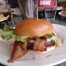 Gotta love a burger that pays you a compliment before you even start your meal! Gotta love a burger that pays you a compliment before you even start your meal!