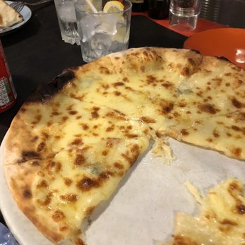 Taverna Varonne - 4 cheese pizza at Taverna Varrone - Italian Near Me - Rome, RM Taverna Varonne - 4 cheese pizza at Taverna Varrone - Italian Near Me - Rome, RM