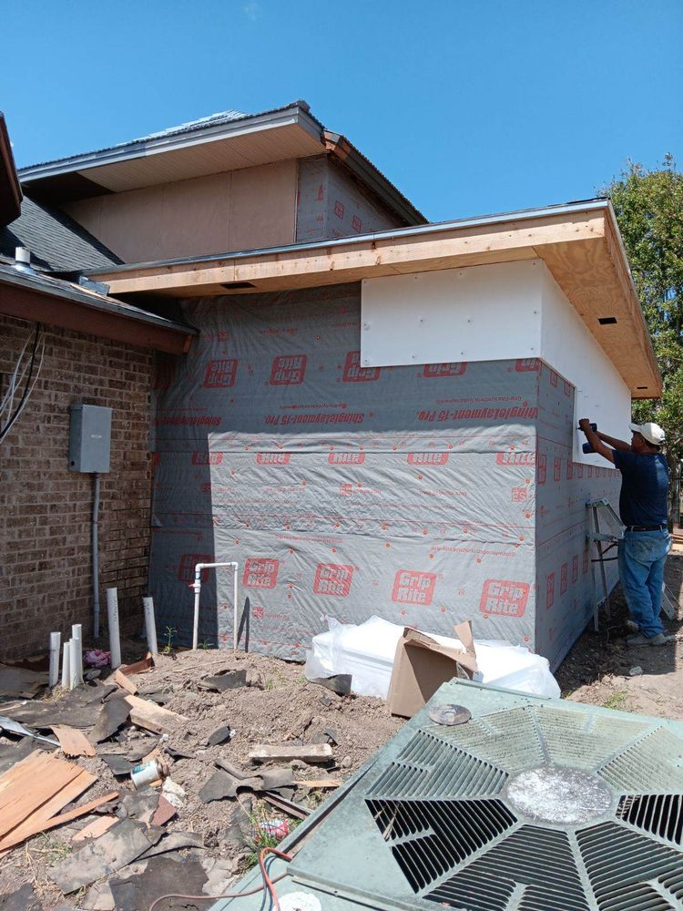 Slide of Rubio R Roofing